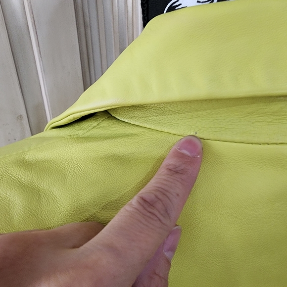 NWT Walter Baker Oversized Lambskin Lime Green Kira Button Up Blazer Sz XS - Picture 15 of 15